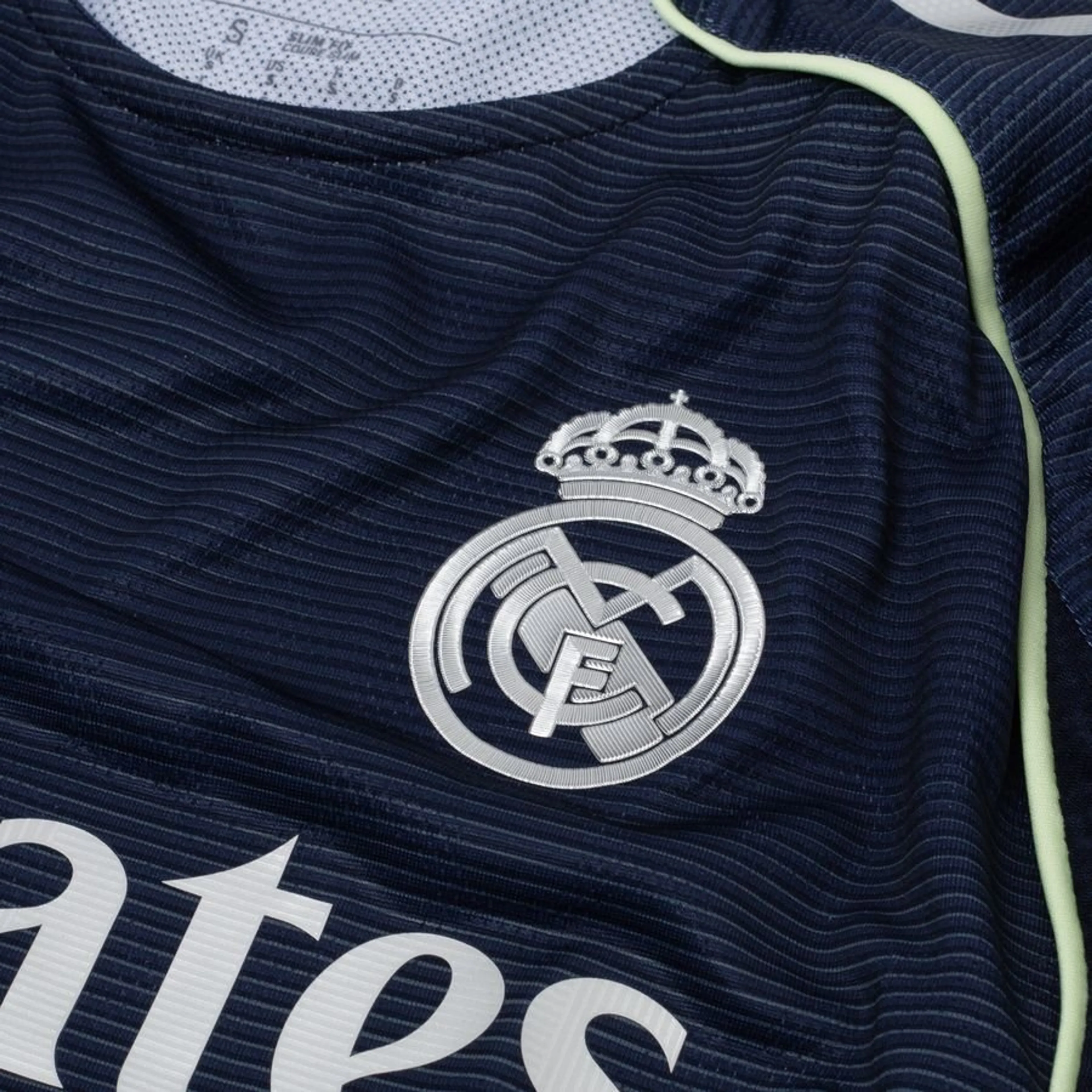 Maillot Real Madrid - Maillot Real Extérieur 2025-2026 – Image 12